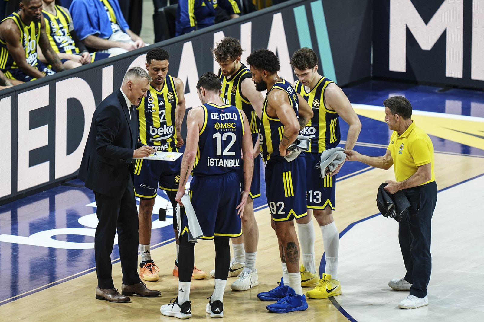 Jasikevicius: "Deplasmanda farklı bir ortam olacak"