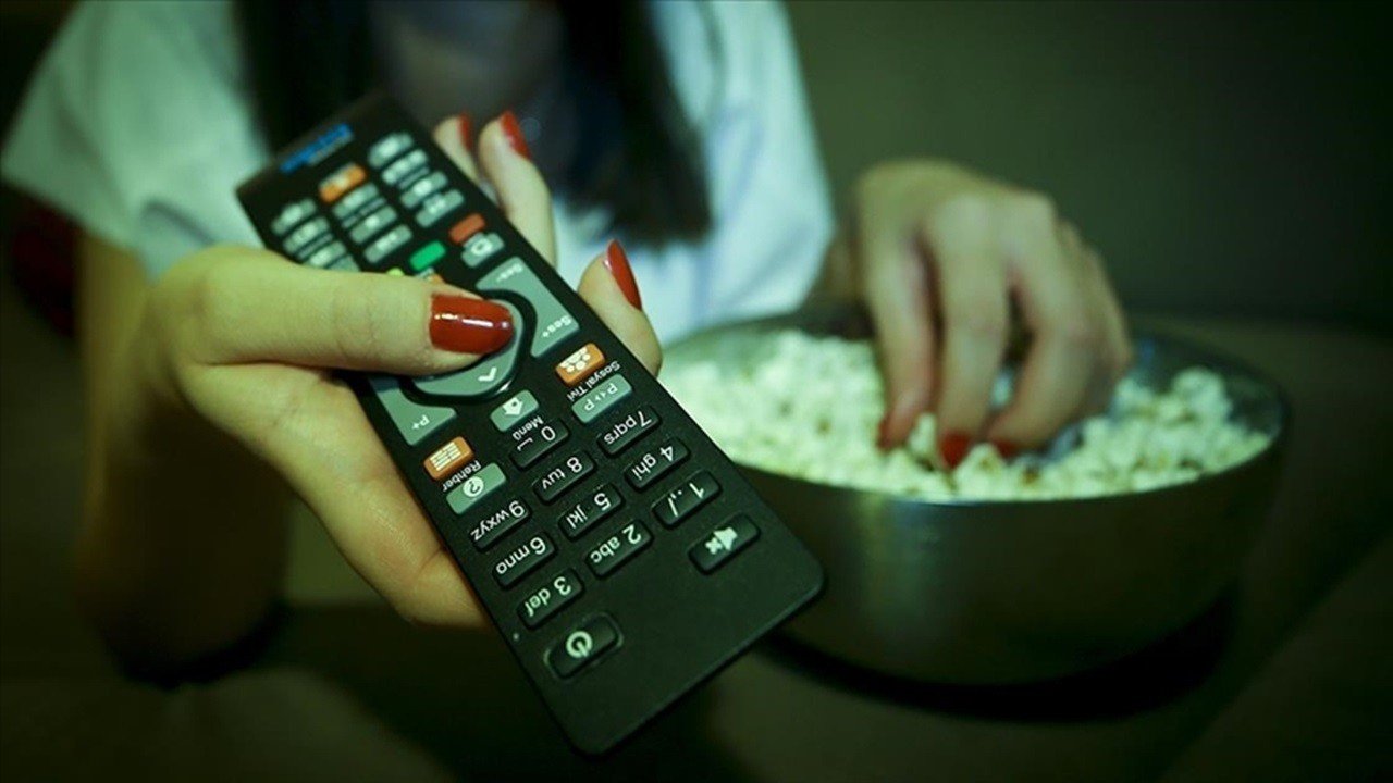 15 MAYIS 2026 CUMA YAYIN AKIŞI: Bu akşam hangi diziler var?