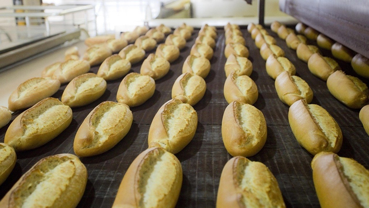 İBB, Halk Ekmek'e yüzde 25 zam yaptı