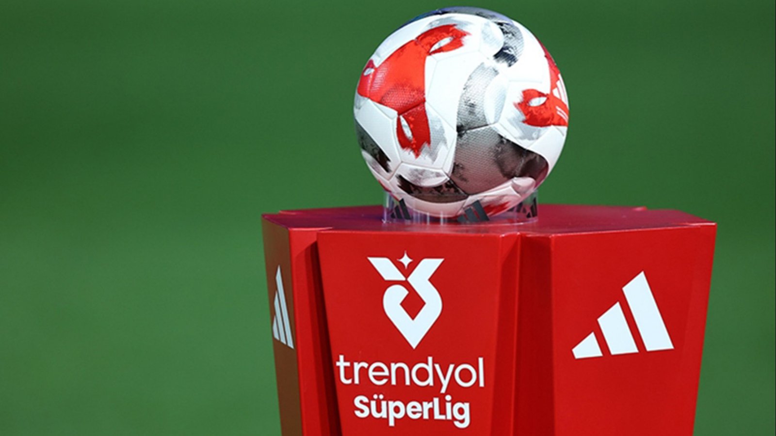 Süper Lig'de yeni sezon ne zaman başlıyor? Süper Lig'de 2026/27 sezonu hangi tarihte başlayacak?
