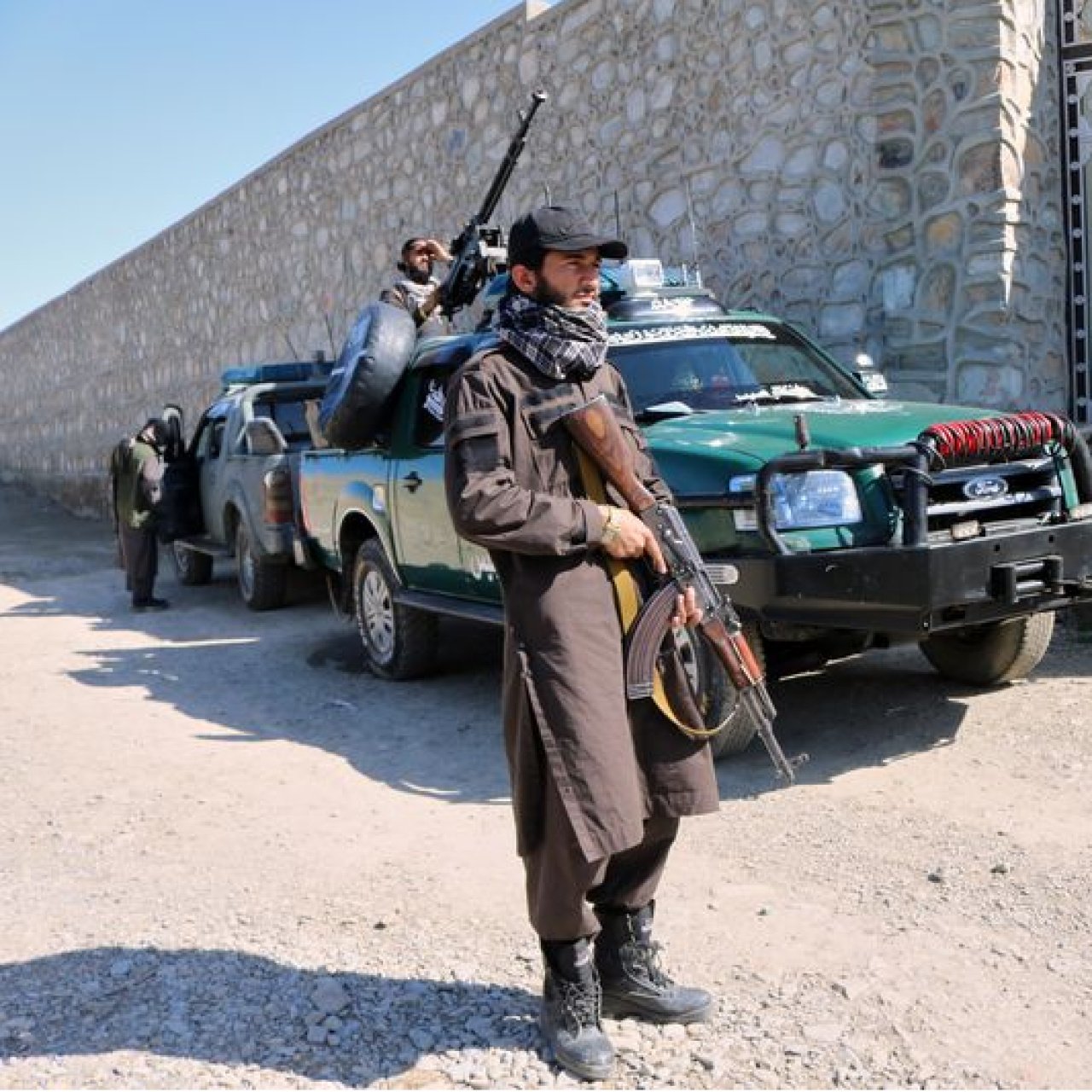 Rusya, Afganistan üzerinden güneye iniyor
