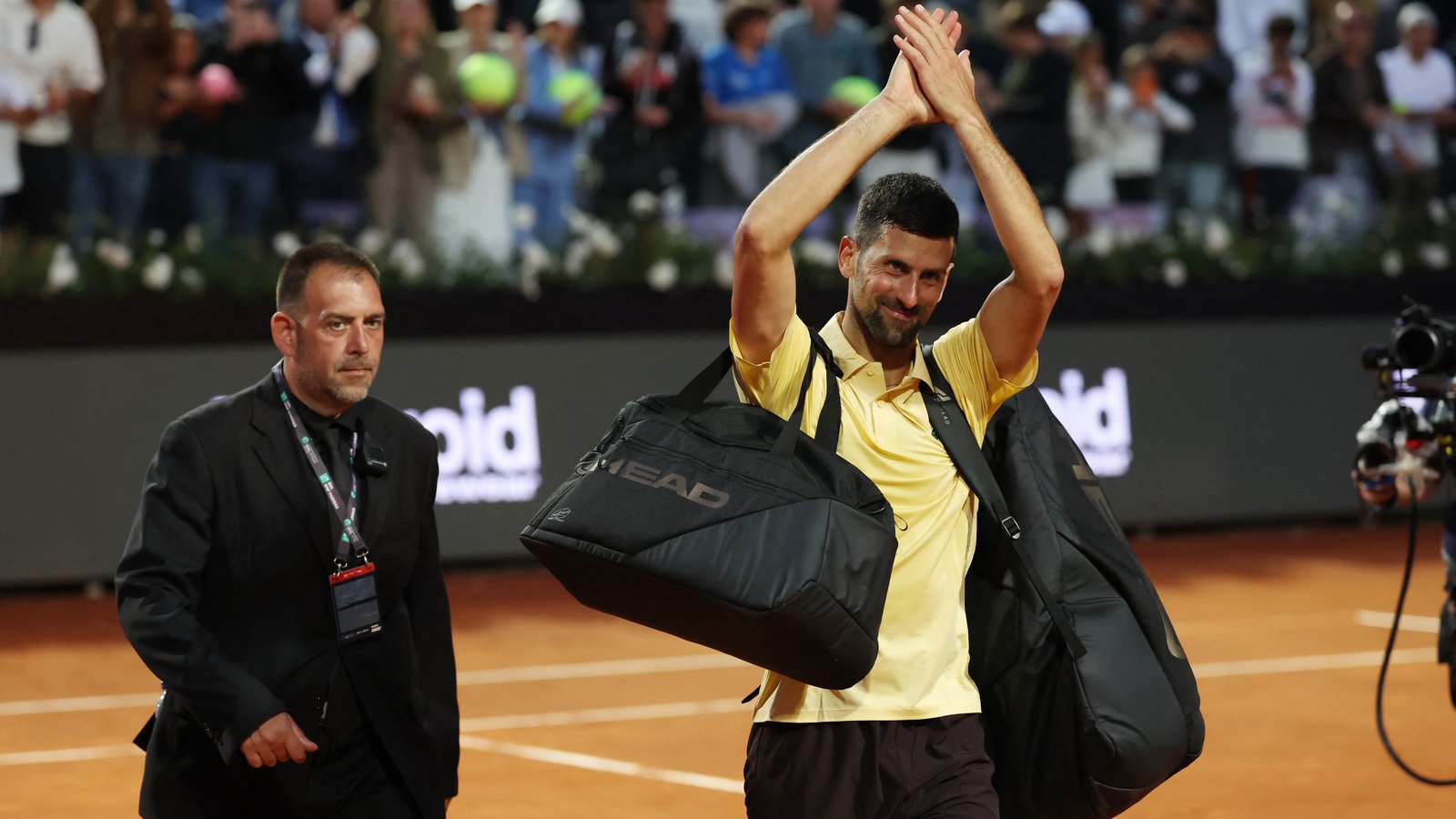Sakatlıktan dönen Novak Djokovic, ilk maçında elendi
