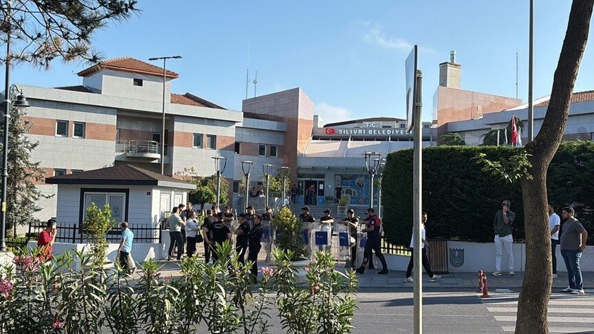 Silivri Belediyesi'nde başkanvekili Yalçın Ekici oldu