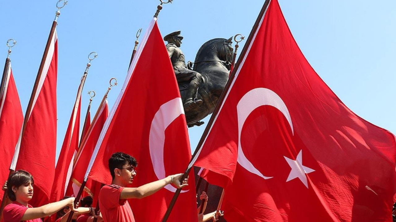 18 Mayıs okullar tatil mi? 19 Mayıs resmi tatil mi?