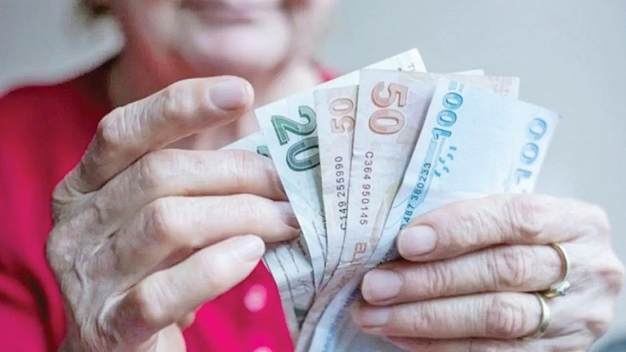 Bakan Işıkhan’dan emekli ikramiyesi mesajı