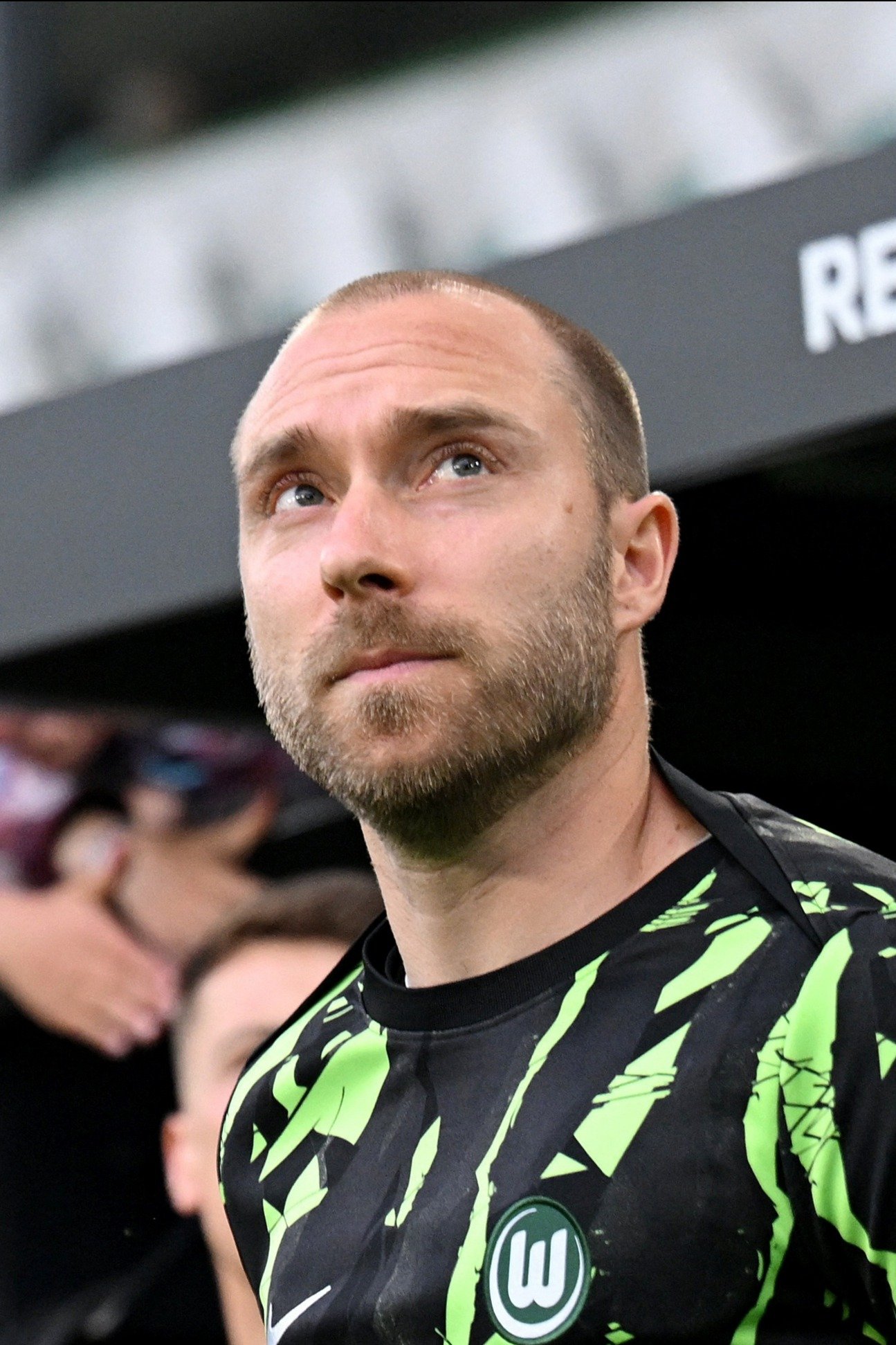Eriksen maçta aniden yere yığıldı