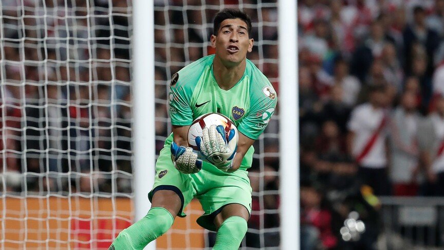 Rakibine yumruk atan kaleciye ibretlik ceza