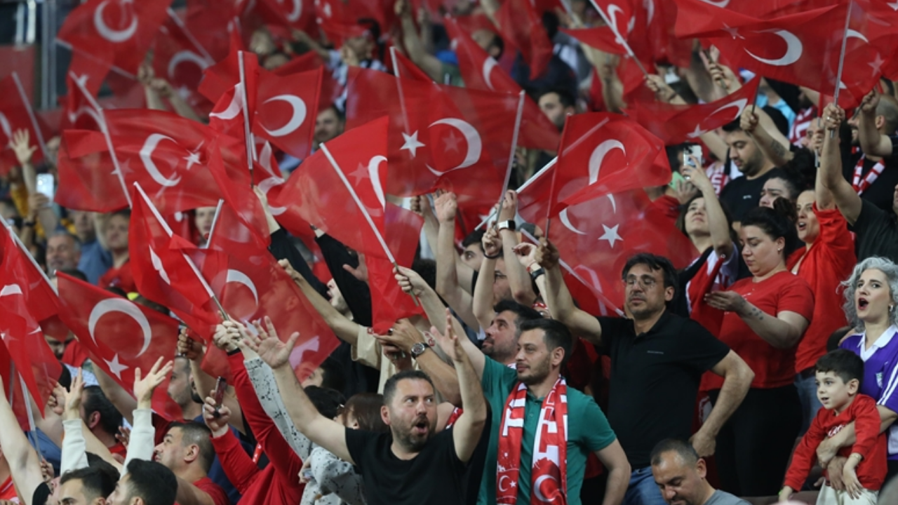MİLLİ MAÇ TARİHİ, SAATİ... Paraguay Türkiye maçı ne zaman, saat kaçta, hangi kanalda?