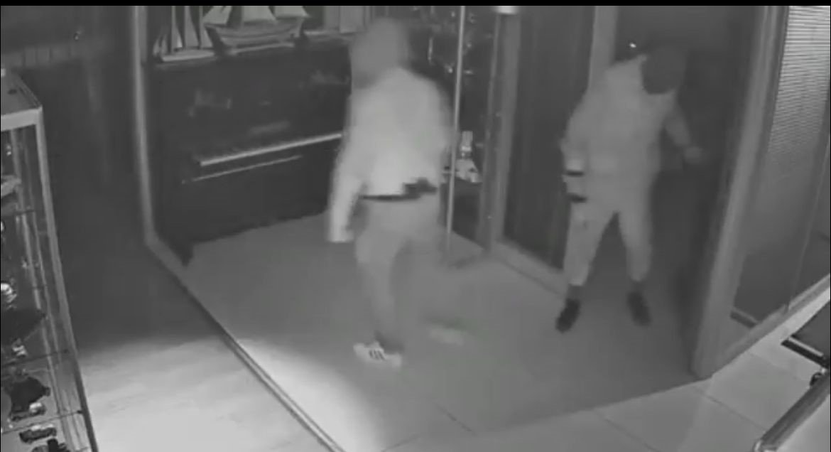 Çelik kasa hırsızlarına jandarmadan film gibi operasyon