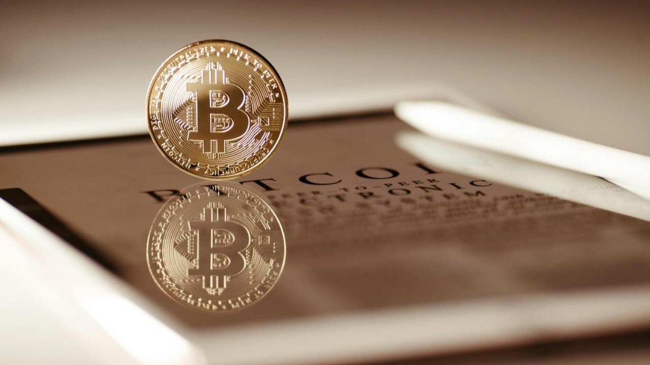 Tarihi zirve sonrası yüzde 40 geriledi! Bitcoin çakıldı mı, yoksa bu yükselişin sinyali mi?