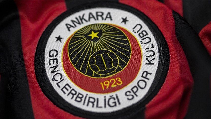 Gençlerbirliği'nde imzalar atıldı: 1 yıllık sözleşme