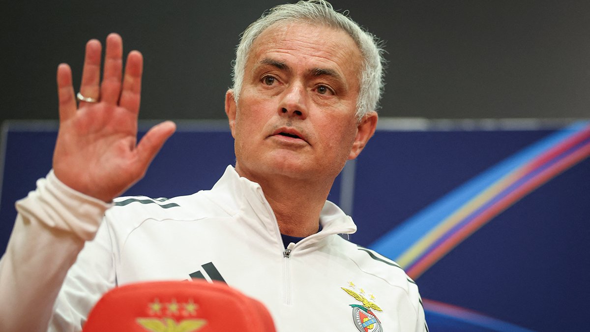 Jose Mourinho'dan Benfica'ya veda mesajı