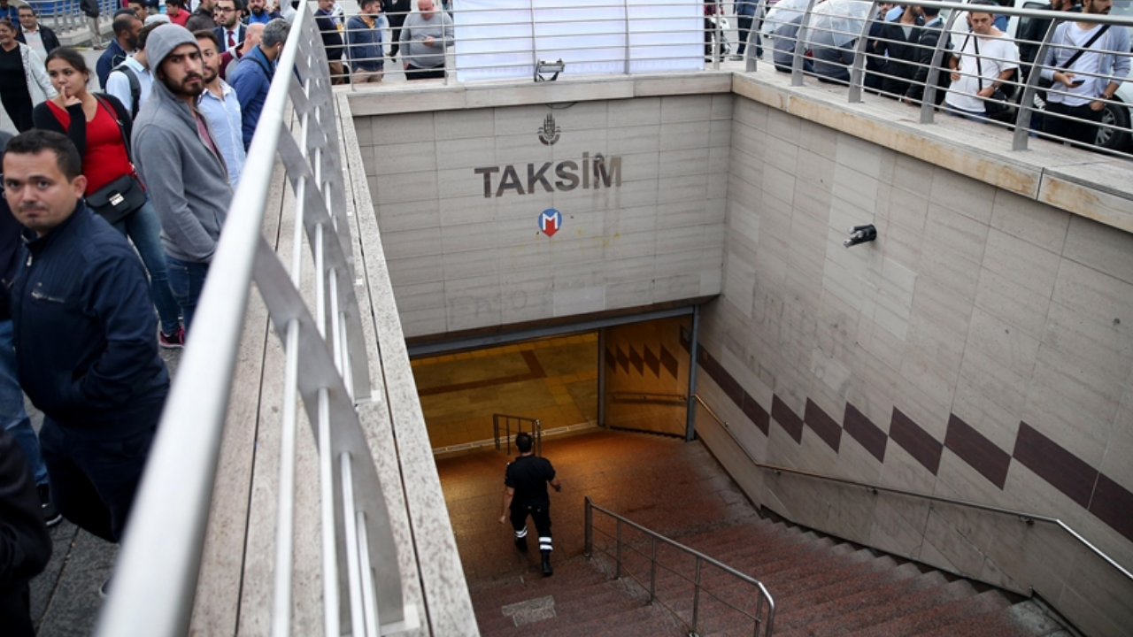 Taksim metrosu kapalı mı, neden kapandı? Taksim metro ne zaman açılacak?