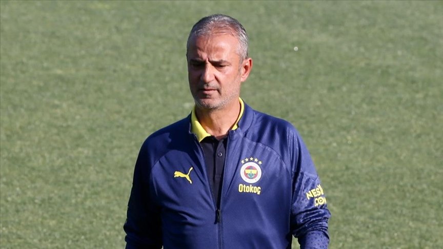 Fenerbahçe'de İsmail Kartal'ın ilk yardımcısı resmen açıklandı