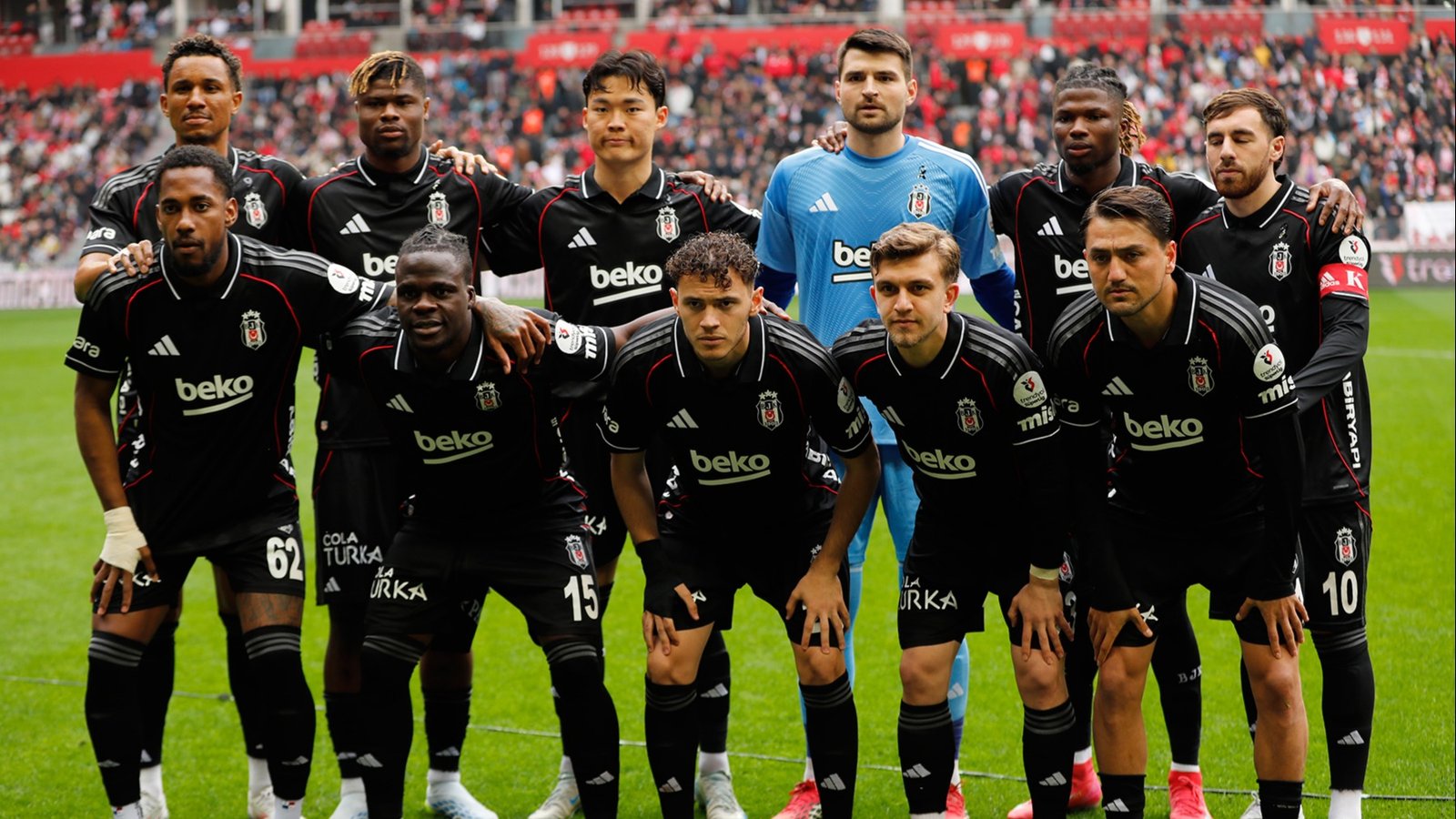 Beşiktaş'a resmi teklif geldi! Transfer için saniyesinde karar verildi