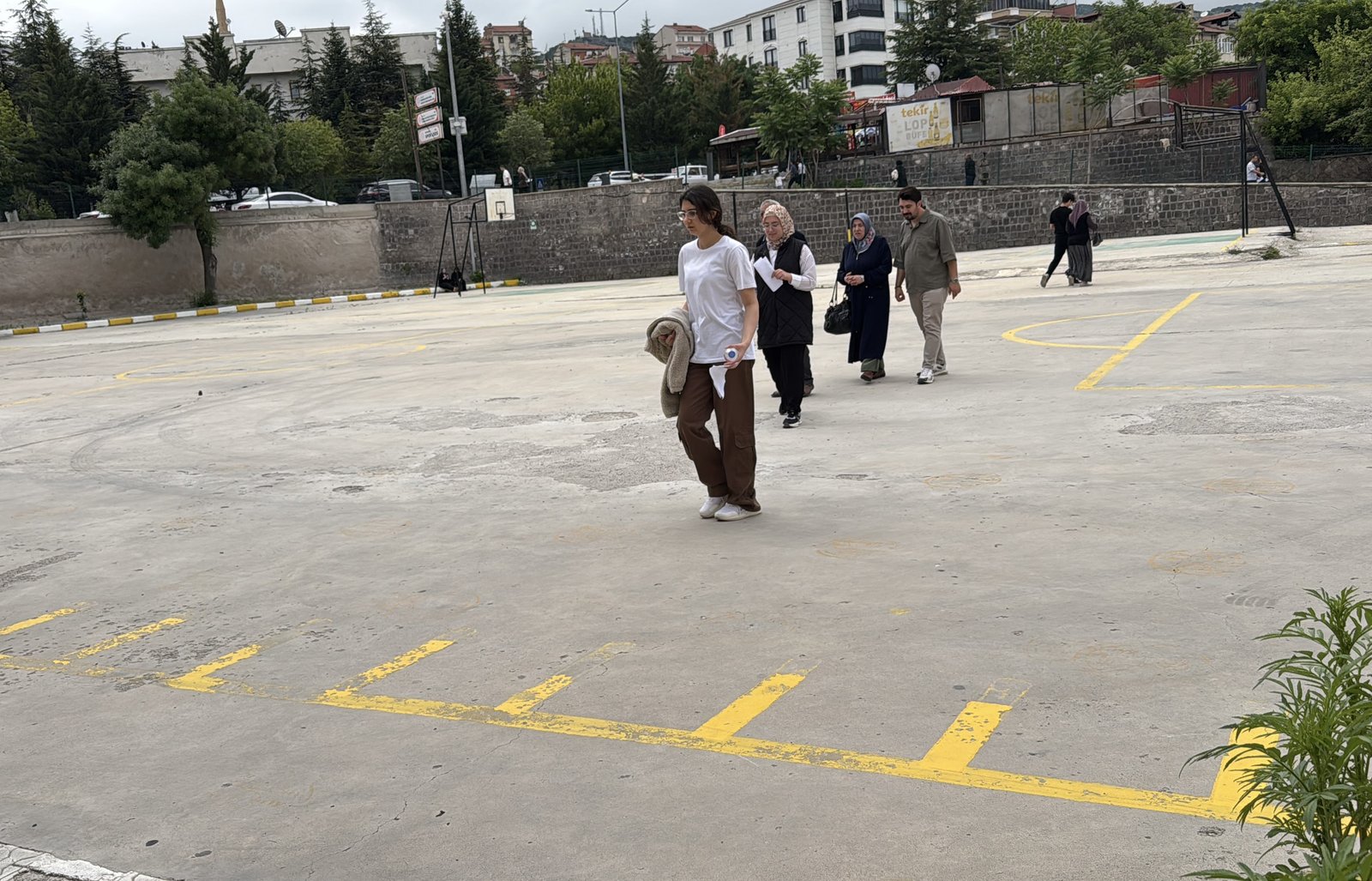 SON DAKİKA.... YKS'nin ilk oturumu TYT başladı