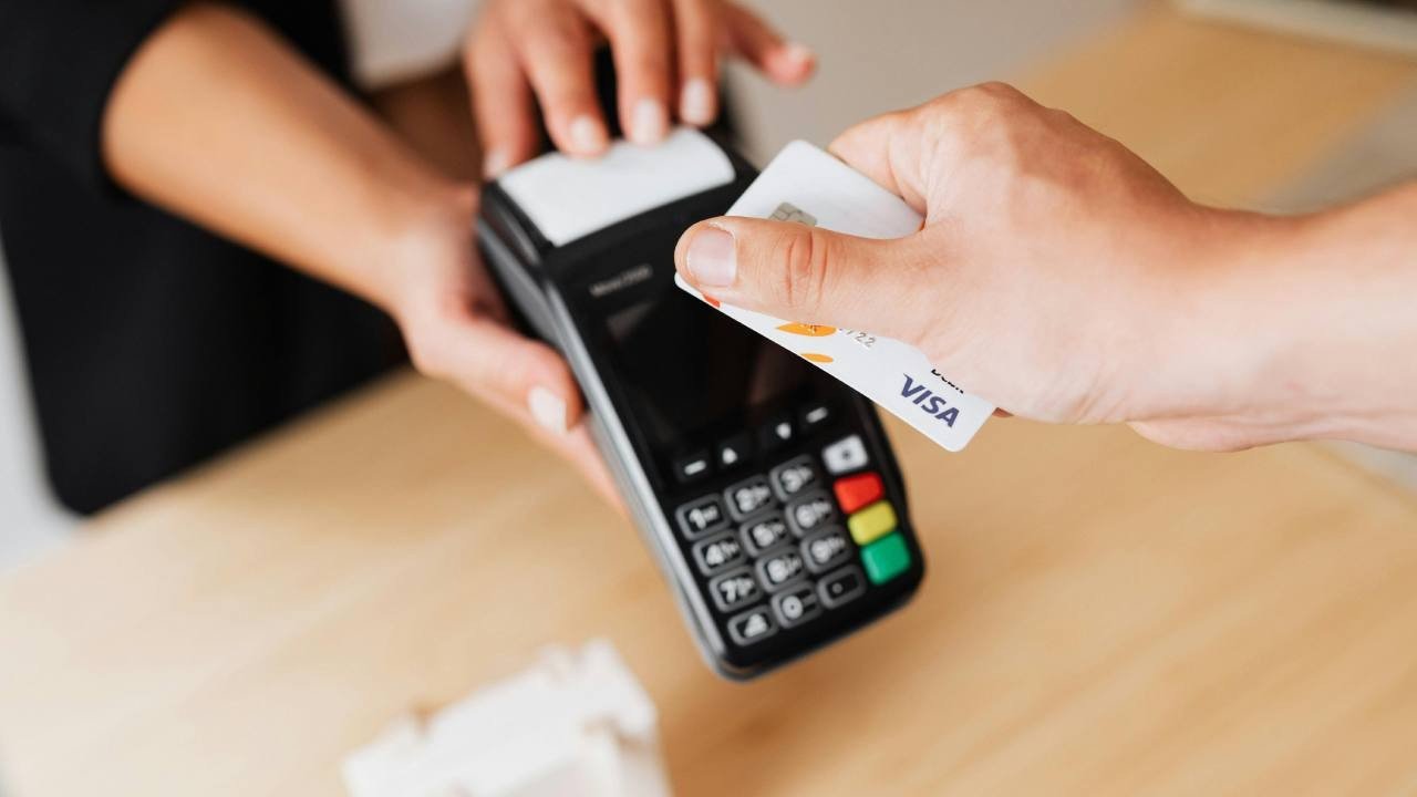 Avrupa’da ödeme sistemi kökten değişiyor: Visa ve Mastercard’a karşı dijital euro