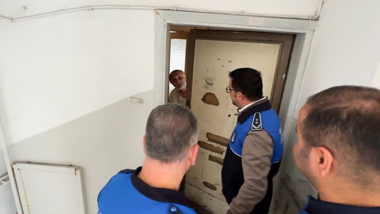 Kiralık dairede sadece 2 gün kaldı; çöp eve geri döndü