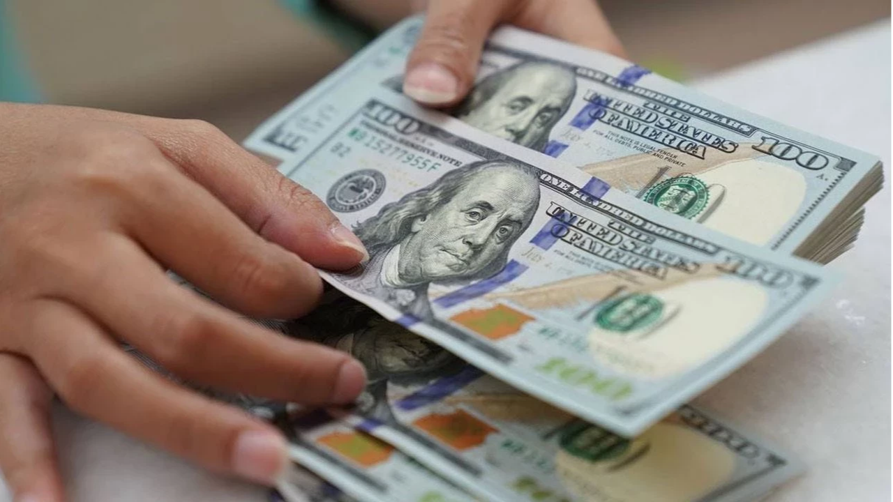 Dolar kaç TL oldu, Euro ne kadar? (3 Mayıs Pazar Döviz Kurları)