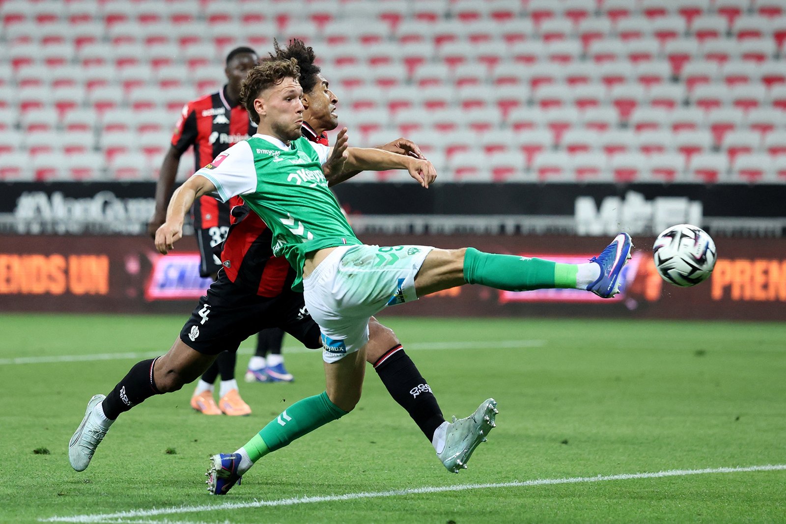 Galatasaray golcüsünü Fransa'da buldu