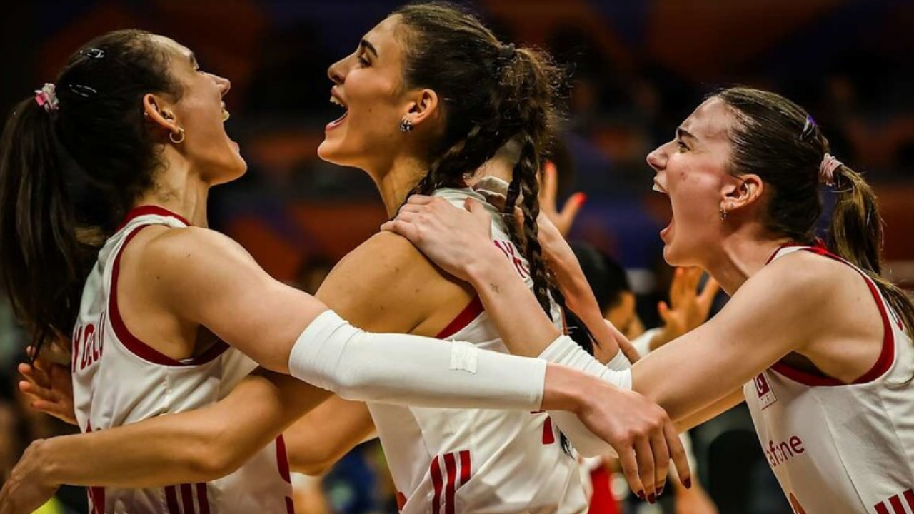İtalya - Türkiye voleybol maçı: Filenin Sultanları maçı ne zaman, saat kaçta, hangi kanalda?