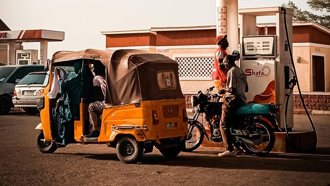 Petrol fiyatlarındaki yükselişin ardından Afrika'da kazananlar ve kaybedenler ortaya çıktı
