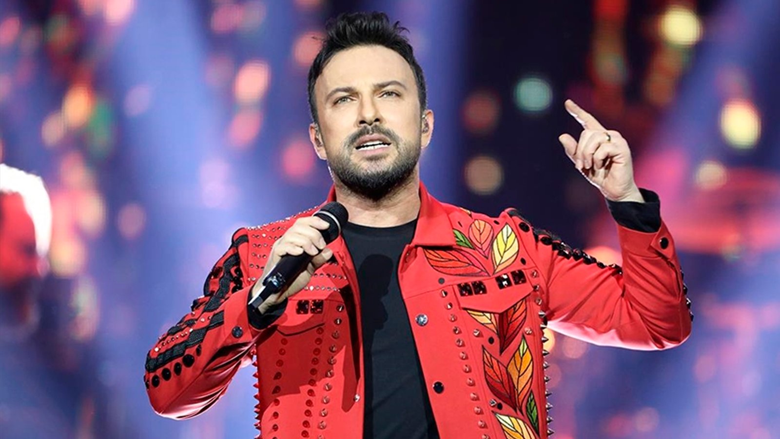 Tarkan'dan Milli Takım için 4 paragraflık flaş paylaşım