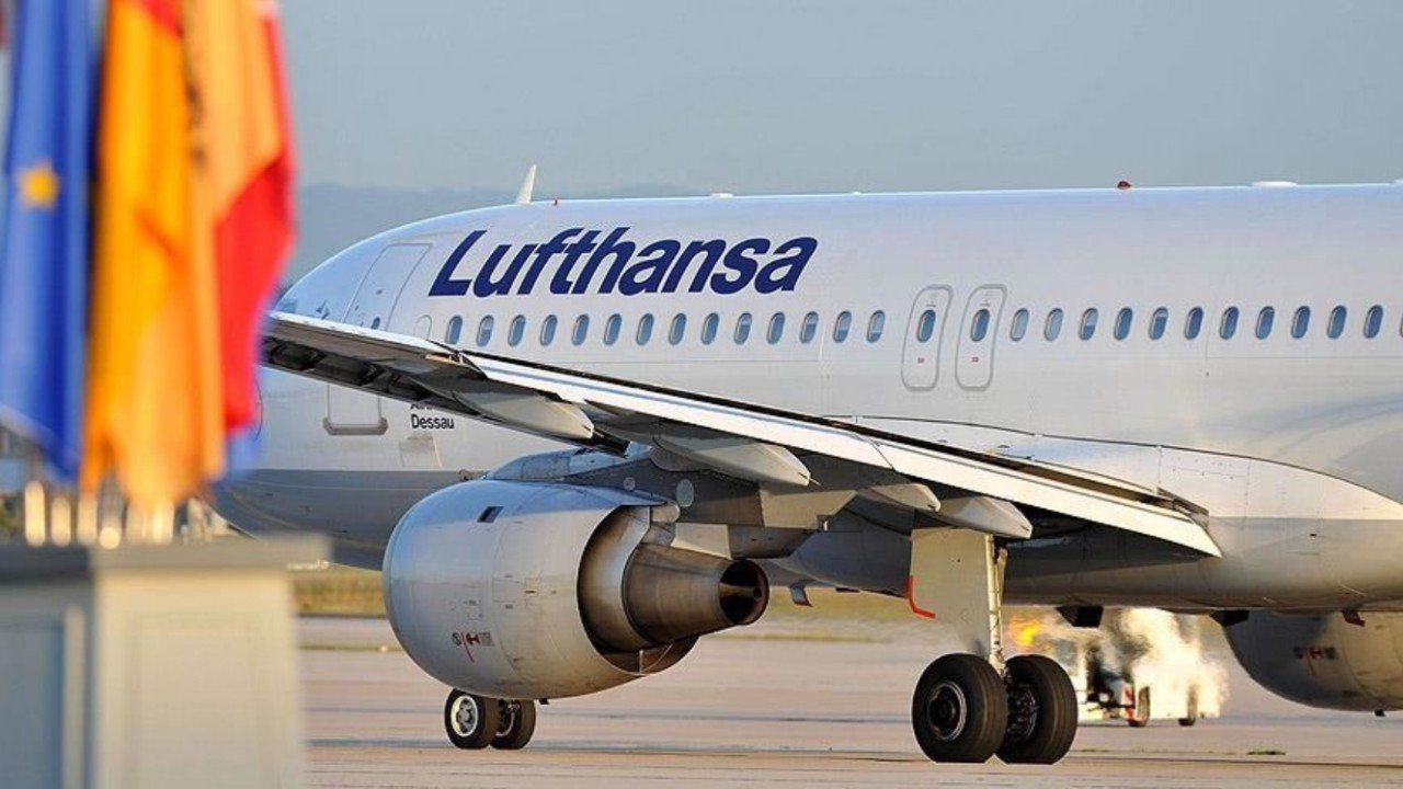Lufthansa artan maliyet baskılarına rağmen zararını azalttı