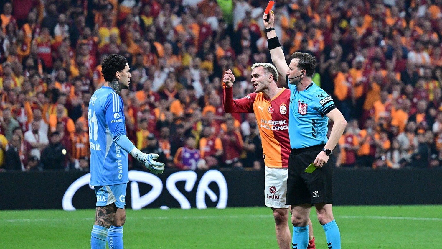 Kırmızı kart gören Ederson: "Haksızlığa uğradık"