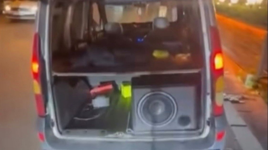 Gürültüye geçit yok: 18 araç trafikten men edildi