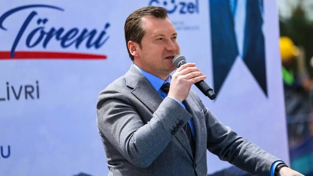 Son Dakika... Silivri Belediye Başkanı Bora Balcıoğlu görevden uzaklaştırıldı