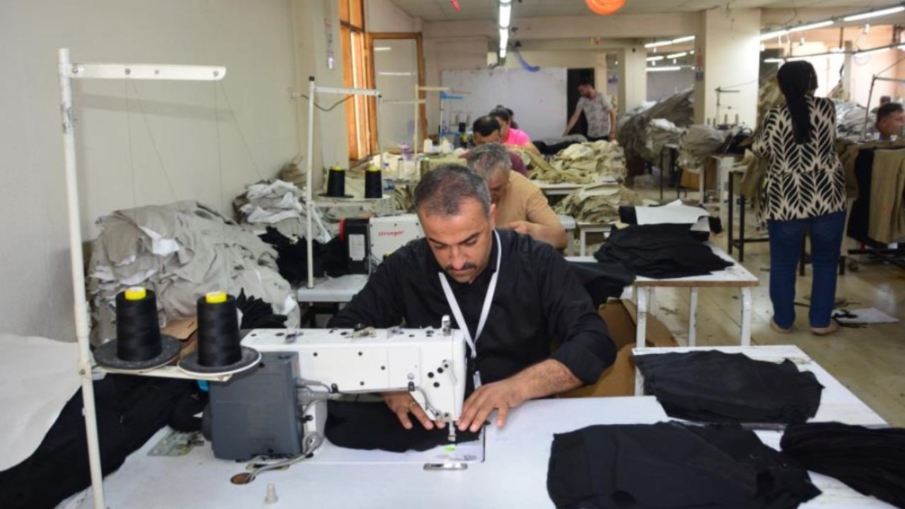 Babasının vefatının ardından başladığı mücadeleyi başarı hikayesine dönüştürdü