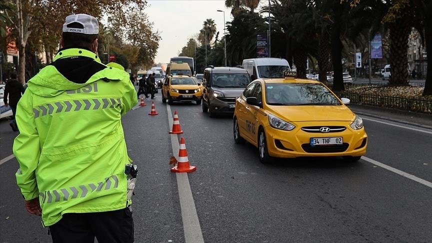İstanbul'un 3 ilçesinde bazı yollar trafiğe kapatılacak