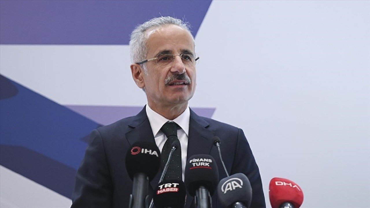 Bakan Uraloğlu açıkladı: Ankara-Samsun arası 2 buçuk saate düşecek