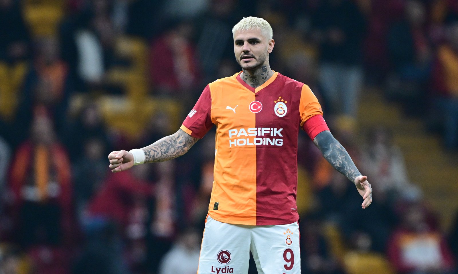 Icardi'nin yerine 2 dünya yıldızı