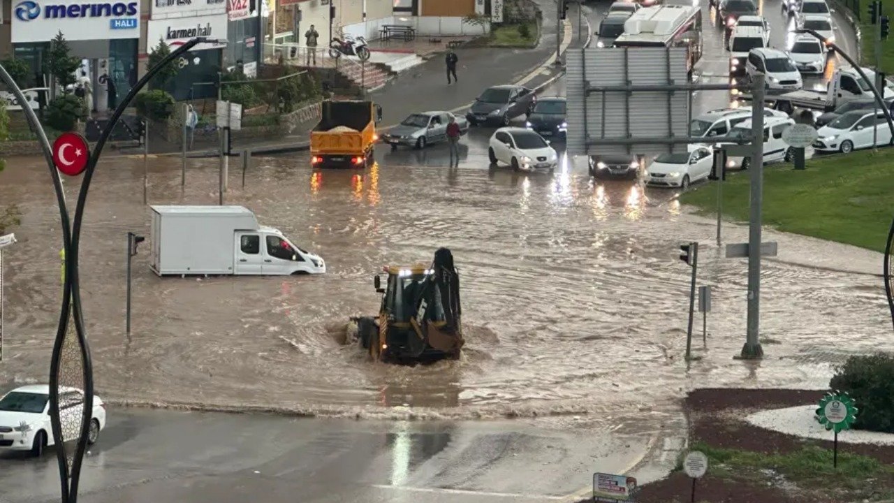 Bakan Çiftçi: Gaziantep ve Şanlıurfa'ya toplam 150 milyon TL gönderdik