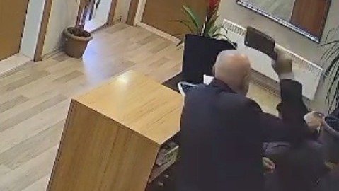 Ordu'da dehşet. Belediye personeline satırla saldırdı