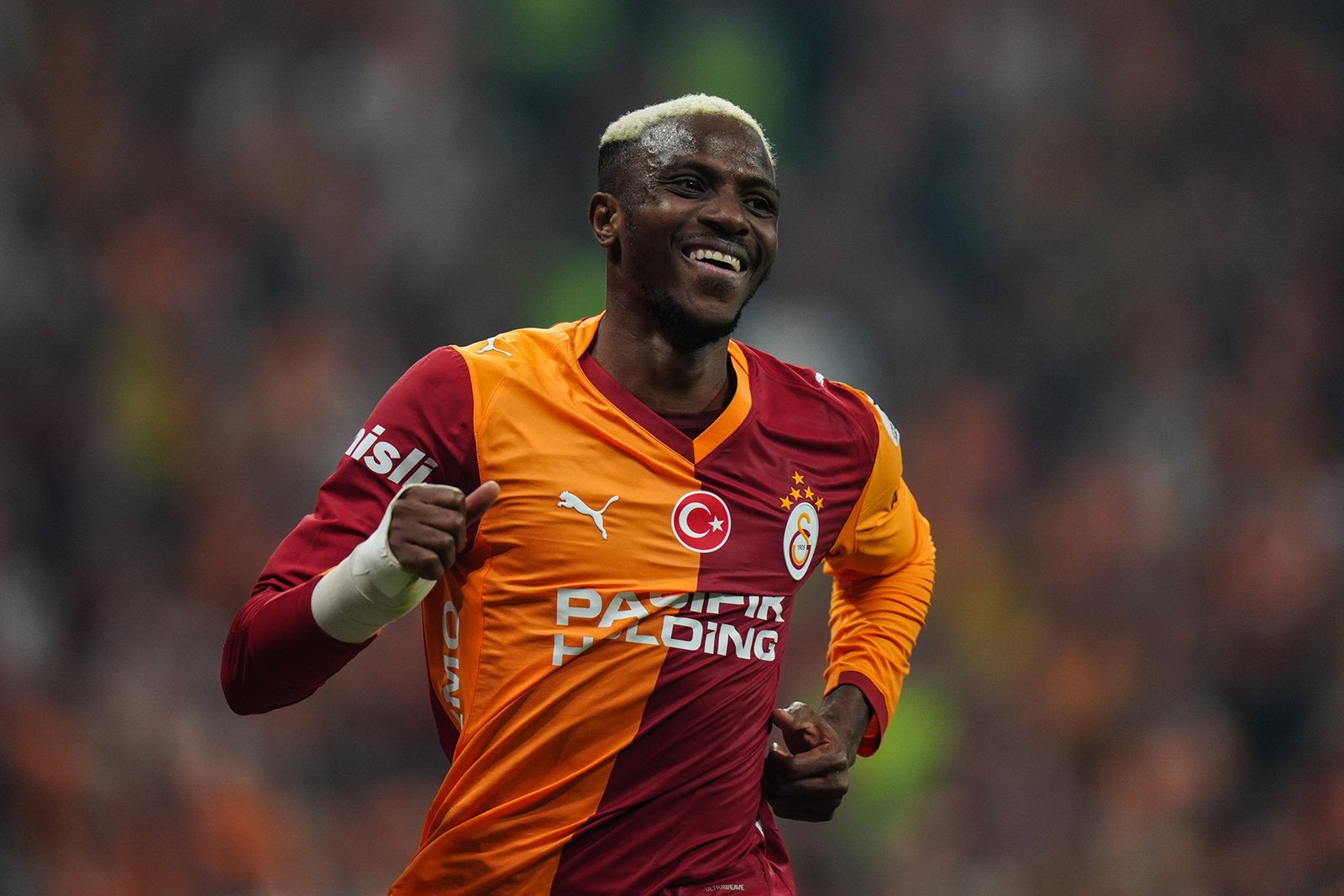 G.Saray, Osimhen'in bonservisini belirledi