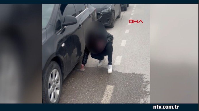 İnegöl’de sigara izmaritlerini yere atan sürücüye ceza