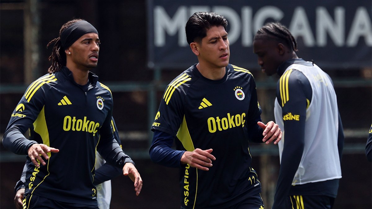 Fenerbahçe'de Edson Alvarez gelişmesi