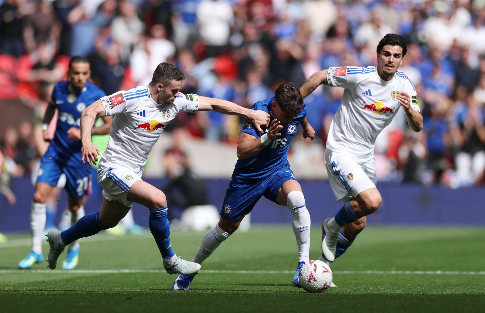 Kabus şimdilik sona erdi: FA Cup'ta final eşleşmesi belli oldu