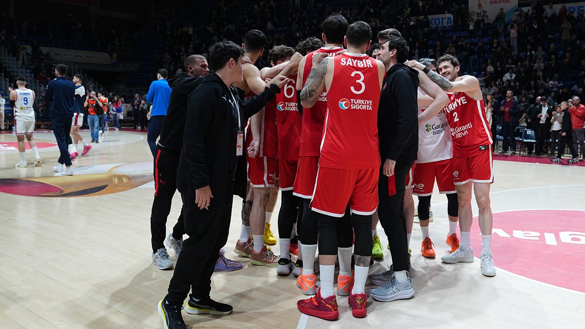 12 Dev Adam'ın Bosna Hersek ve İsviçre maçlarının aday kadrosu açıklandı