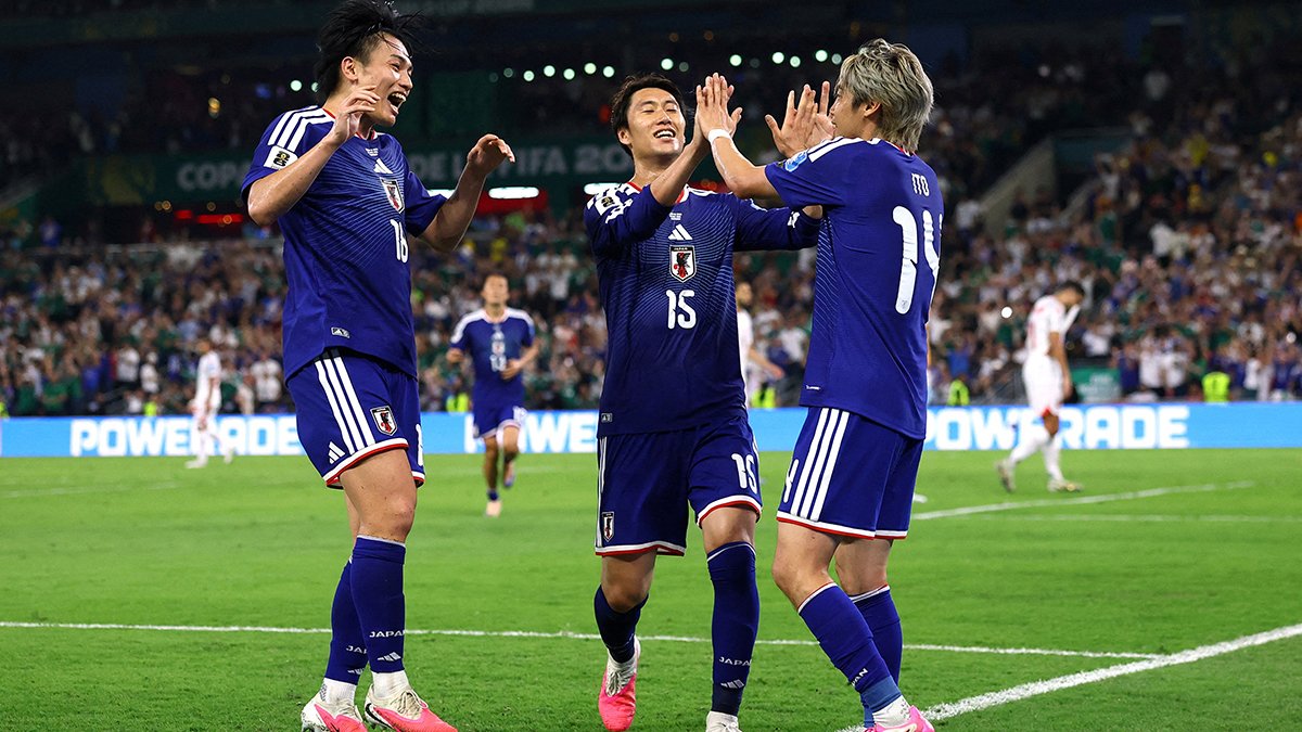 Tarihi maçta Japonya farklı kazandı, Tunus veda etti