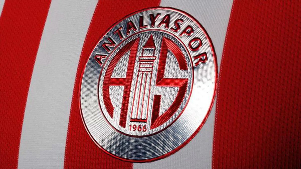 Antalyaspor'dan Galatasaray, Fenerbahçe ve Trabzonspor'a mesaj