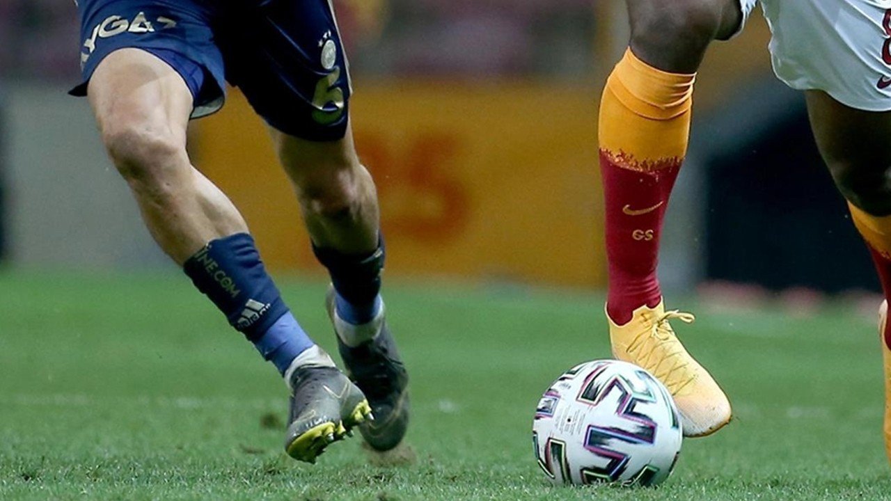 Galatasaray-Fenerbahçe derbisinin ilk 11'leri belli oldu