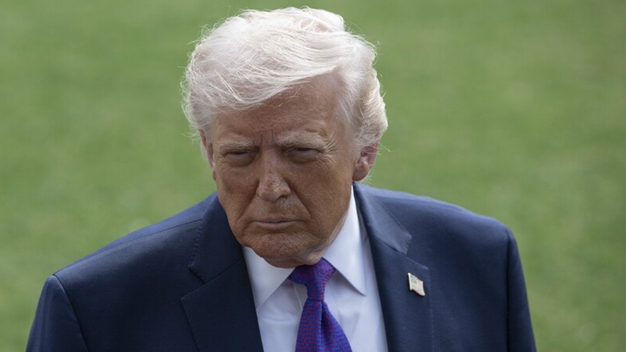 Trump’tan Hürmüz açıklaması: Tarafsız gemilere yardım başlayacak