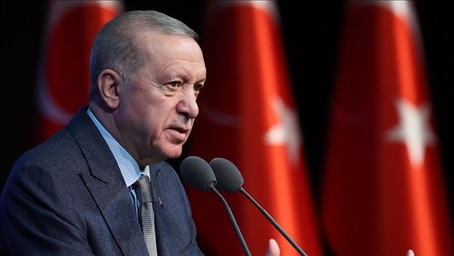 Cumhurbaşkanı Erdoğan Abdurrahim Karakoç, Cahit Zarifoğlu ve Mevlana İdris Zengin'i andı