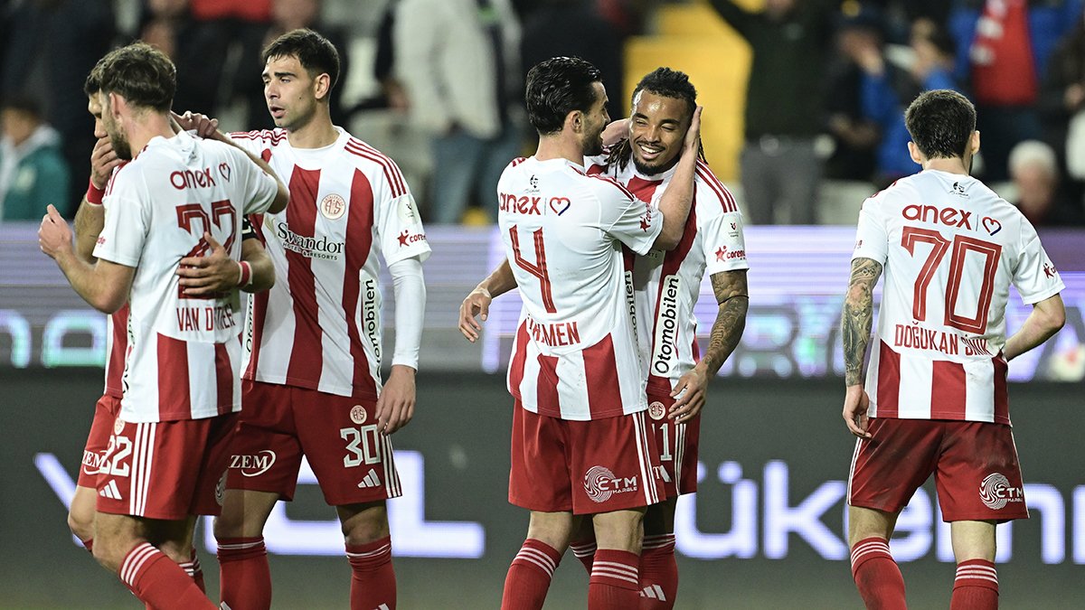 CANLI İZLE | Antalyaspor - Alanyaspor maçı ne zaman, saat kaçta, hangi kanalda?